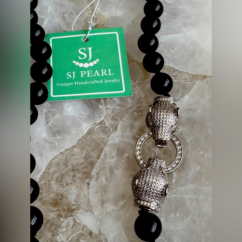 SJ Pearl Black onyx and Silver color Crystal Panther Necklace
